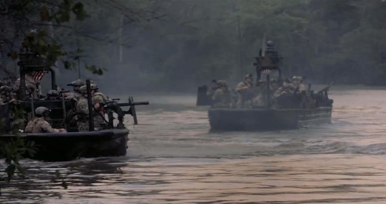 Trong các hoạt động chống nổi dậy ở Iraq, đặc nhiệm hải quân SEAL và biệt kích Rangers đôi khi sử dụng các con sông làm lợi thế nếu mối đe dọa từ thiết bị nổ ngẫu hứng khiến các con đường trở nên quá nguy hiểm.