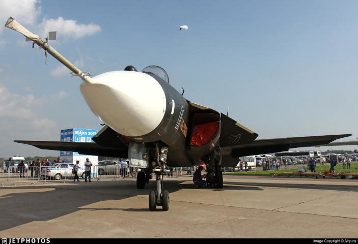 Đây chính là lý do lớn nhất giải thích tại sao không một thiết kế chiến đấu cơ cánh ngược nào được đưa vào sử dụng rộng rãi trong quân đội các nước trên thế giới.