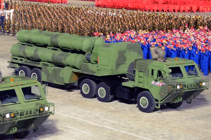 Theo hãng thông tấn trung ương Triều Tiên KCNA, trong quá trình thử nghiệm vũ khí mới này, các chuyên gia quân sự đánh giá kỹ lưỡng đặc điểm của tên lửa, bệ phóng, radar, cũng như hệ thống chỉ huy và điều khiển tích hợp.