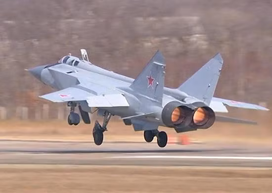 Trước yêu cầu cao của Nga, khả năng của MiG-41 sẽ phải phát triển tương ứng, dự kiến nó sẽ được đưa vào biên chế Lực lượng Hàng không Vũ trụ Nga từ năm 2040, các phương tiện truyền thông từ Trung Quốc đưa tin.
