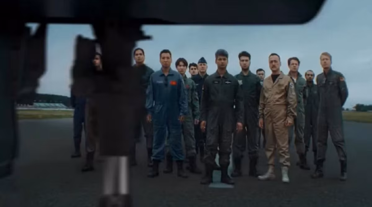 Trong đoạn video quảng cáo một loại chiến đấu cơ bí ẩn vừa được Nga tung ra, có sự xuất hiện của rất nhiều quân phục bay của nhiều quốc gia, trong đó có Việt Nam, Ấn Độ và UAE.