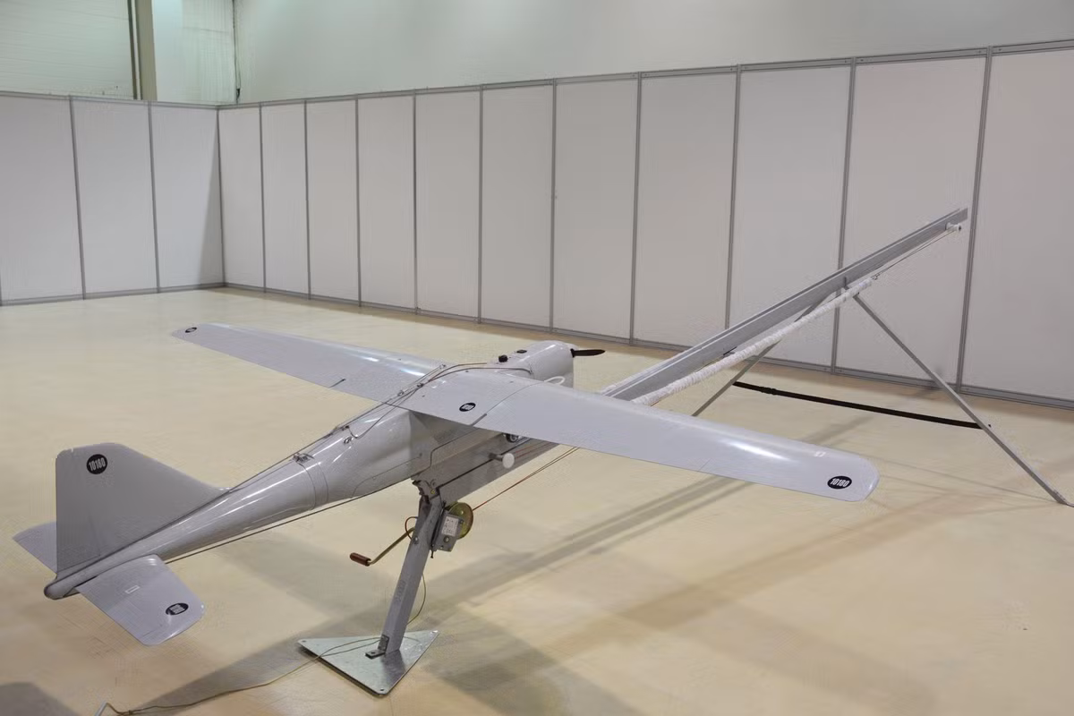 Nga đã thử nghiệm tổ hợp RB-341V Leer-3 trong điều kiện chiến đấu tại Syria và Karabakh, nơi nó khẳng định được đầy đủ các đặc tính của mình.