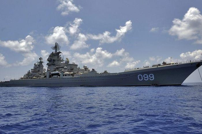 Kết quả là một tàu tuần dương hạt nhân có khả năng bảo vệ hạm đội khỏi các cuộc tập kích trên không, tấn công mục tiêu trên mặt nước, tìm kiếm và tiêu diệt tàu ngầm, cũng như hỗ trợ đổ bộ bằng hỏa lực pháo binh đã được tạo ra.