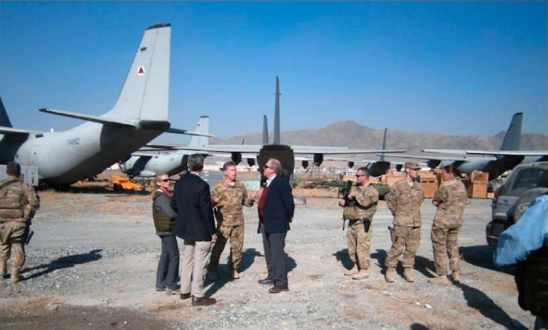 Tuy nhiên, 16 chiếc bị bỏ lại trong đám cỏ dại ở sân bay quốc tế Hamid Karzai chỉ sau thời gian ngắn hoạt động. Nguyên nhân là do không quân Afghanistan đã không bảo trì đúng cách dẫn đến hư hỏng.