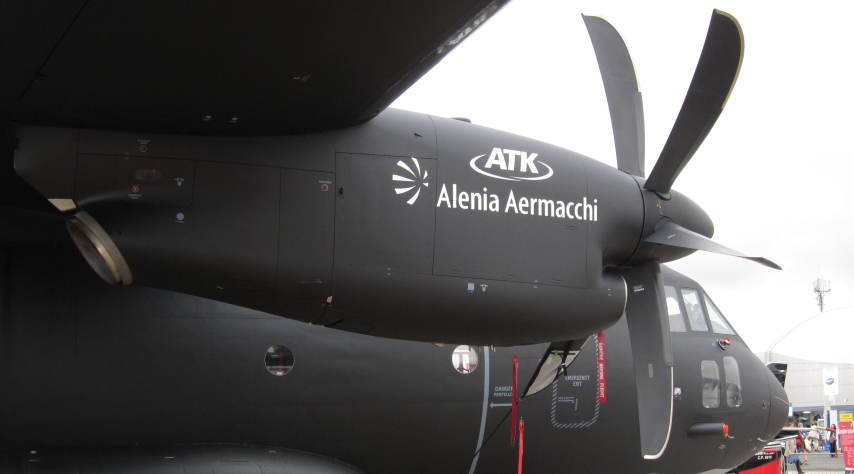 Ưu điểm của C-27 là khả năng thao diễn ở điều kiện khí hậu khắc nghiệt, điều "bất thường" với loại máy bay vận tải chiến thuật.