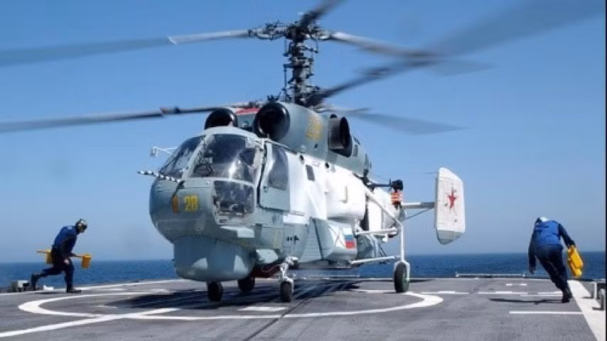 Chiến hạm mang tên lửa Kalibr - Đô đốc Grigorovich được khởi đóng ở nhà máy Yantar (tỉnh Kaliningrad) vào ngày 18/12/2010, chính thức được hạ thủy vào ngày 14/3/2014.