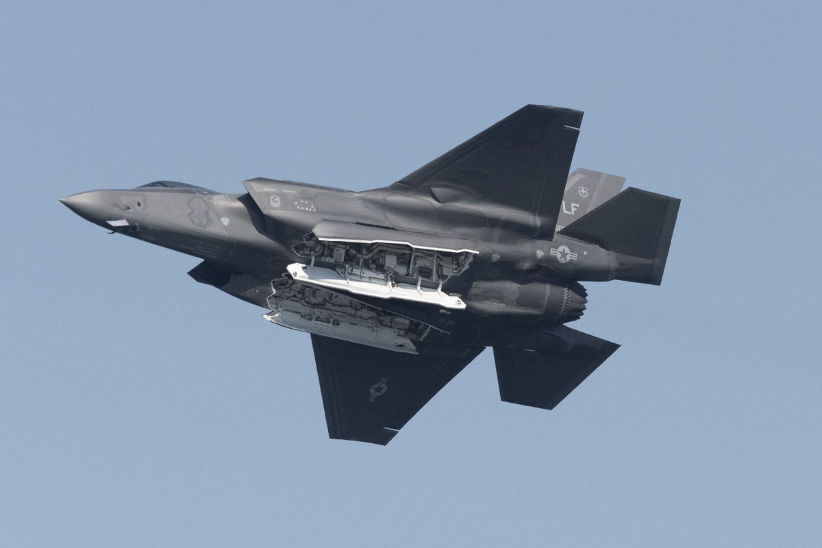 Nếu sớm tiếp nhận F-35 Lightning II, Ukraine sẽ chiếm ưu thế đáng kể trong cuộc đối đầu với Nga tại Biển Đen hay bán đảo Crimea, khi lực lượng vũ trang Nga vẫn chủ yếu dùng tiêm kích thế hệ 4.