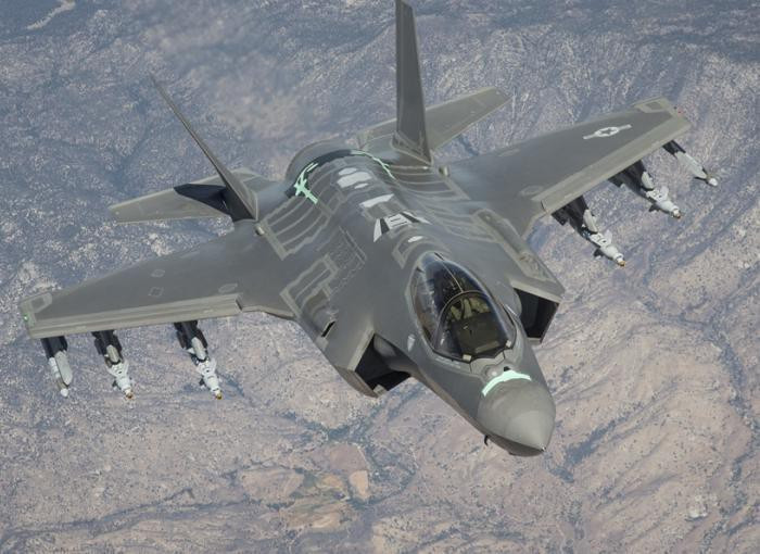 Tuy nhiên việc không quân Ukraine có ý định sử dụng tiêm kích tàng hình F-35 chắc chắn sẽ khiến Nga phải cảm thấy “giật mình”, bởi quá trình sản xuất chiến đấu cơ thế hệ năm Su-57 của họ vẫn rất chậm chạp.