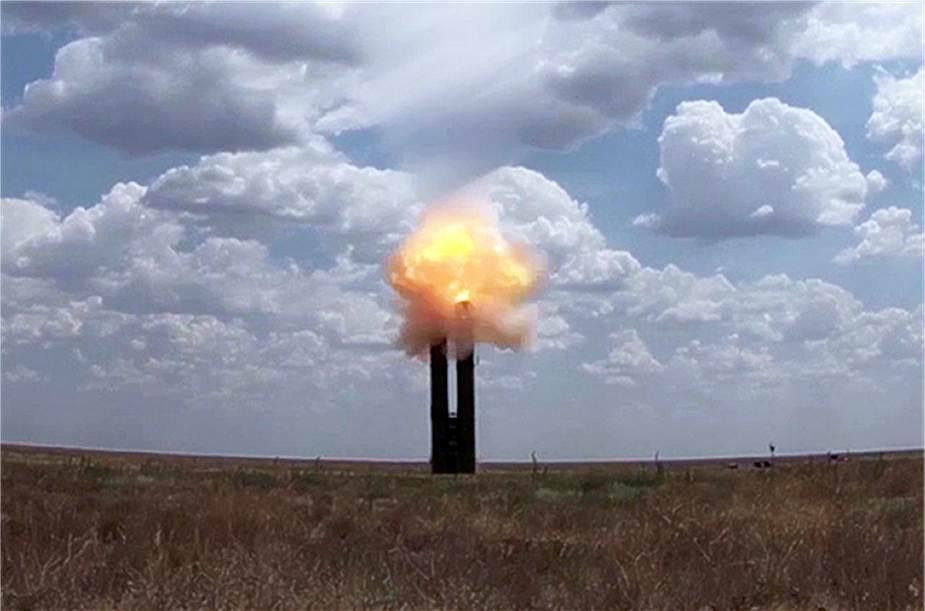 Trước diễn biến trên, chuyên gia quân sự, thành viên Học viện Khoa học Tên lửa và Pháo binh Nga, Đại tá hải quân nghỉ hưu Konstantin Sivkov trong một cuộc phỏng vấn với tờ PolitRussia đã đưa ra một số nhận xét đáng chú ý.