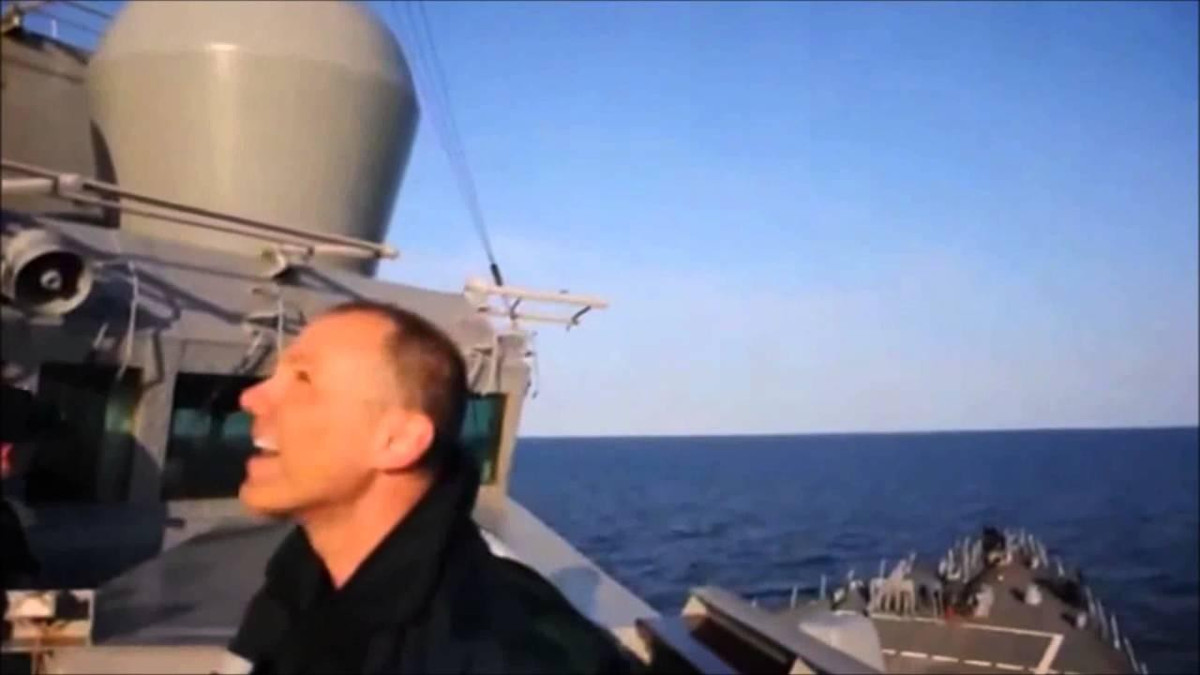 Hậu quả rõ ràng quá khủng khiếp, nên cả Moskva và Washington hầu như không muốn điều này. Mỹ và Liên Xô - bây giờ là Liên bang Nga với tư cách người kế thừa hợp pháp chỉ thích đối đầu với nhau theo hình thức "ủy nhiệm" trên lãnh thổ một nước thứ ba.