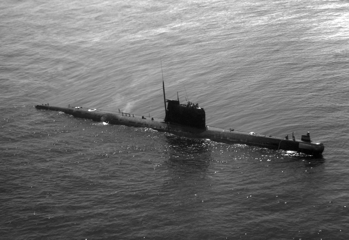 Loại tàu ngầm này đã phục vụ trong biên chế nhiều lực lượng hải quân khắp thế giới, bao gồm Ukraine, Ba Lan, Ấn Độ hay thậm chí là Cuba. Tới tận năm 2014, những chiếc Foxtrot cuối cùng trên thế giới mới bị loại biên. Nguồn ảnh: Pinterest.