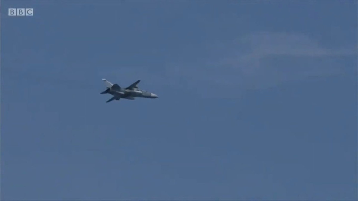 Truyền thông Nga cho biết, các chiến đấu cơ Su-24 của nước này đã bắn cảnh cáo các tàu chiến của hạm đội Hải quân Anh, khi các tàu chiến này tiếp cận quá gần đảo Crimea trên biển Đen.