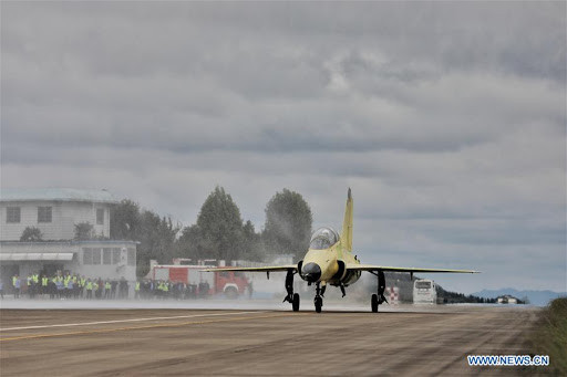 Chiếc huấn luyện cơ kiêm cường kích nhẹ này thuộc loại FTC-2000G, hợp đồng mua bán giữa Campuchia và Trung Quốc được ký kết từ đầu năm 2020.