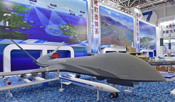 Trung Quốc là một trong những quốc gia có bước phát triển mạnh về máy bay không người lái dùng cho trinh sát (UAV) và dùng cho chiến đấu (UCAV). Sản phẩm của họ đã xuất hiện trong biên chế của một số quốc gia tại Trung Đông.