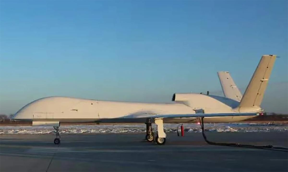 Hãng chế tạo không tiết lộ thời gian và địa điểm cụ thể của cuộc thử nghiệm chiếc UAV vũ trang WJ-700 này.