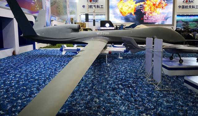 Tống Trung Bình, chuyên gia quân sự tại Hong Kong, cho biết giá rẻ có thể là ưu thế đáng kể của WJ-700 để xuất khẩu ra nước ngoài. "Chất lượng ổn và giá tương đối rẻ của UAV và UCAV Trung Quốc khiến chúng trở nên rất phổ biến", chuyên gia này cho biết.