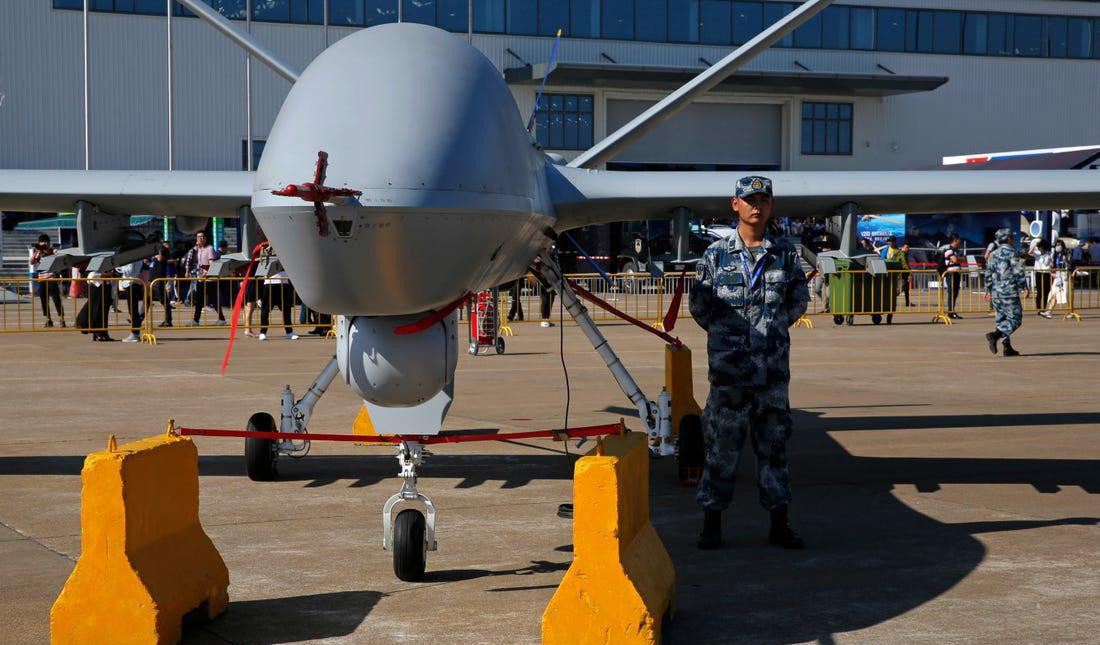 Trung Quốc dồn lực phát triển nhiều mẫu UAV, bao gồm UAV trinh sát tốc độ cao WZ-8 và UCAV vũ trang tầm trung bay lâu GJ-2 đã được quân đội nước này biên chế.