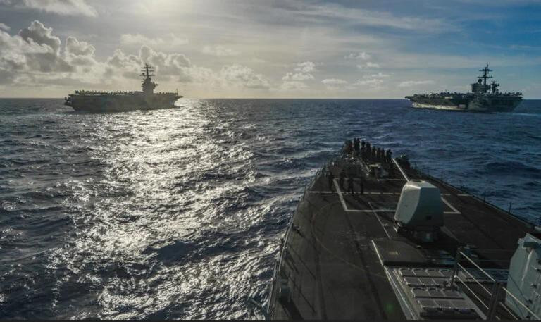 Động thái trên diễn ra sau khi tàu khu trục John S. McCain của hải quân Mỹ đầu tháng này lần đầu di chuyển qua vùng biển gần quần đảo Hoàng Sa của Việt Nam kể từ khi Tổng thống Joe Biden nhậm chức.