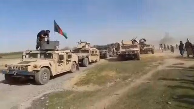 Xe bọc thép Humvee bắt đầu đưa vào biên chế quân đội Mỹ từ năm 1984 nhằm thay thế các mẫu xe Jeep trứ danh từ thời Đệ nhị thế chiến vốn đã không còn đáp ứng được yêu cầu tác chiến.