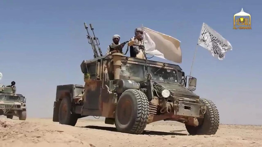 Ngoài vũ khí sẵn có từ Mỹ, Taliban còn lắp cả vũ khí Nga lên xe Humvee để biến thành xe chiến đấu bộ binh hạng nhẹ.