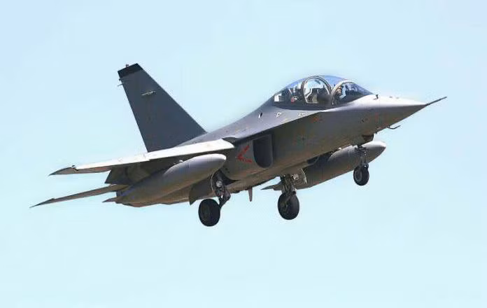 Điều này sẽ tạo ra khó khăn nhất định cho Nga trên thị trường vũ khí xuất khẩu, dù giới phân tích chỉ ra rằng còn quá sớm để cho rằng JL-10 có hiệu suất tương đồng chưa nói tới việc nó có thể vượt trội "hàng xịn" Yak-130.