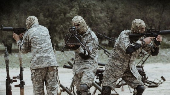 Chính quyền cũ của Afghanistan, chỉ đơn giản là bỏ chạy, trong khi đó binh lính Taliban, nghiễm nhiên tiếp quản mọi khu vực trọng yếu của thủ đô Kabul, mà không vấp phải quá nhiều kháng cự.