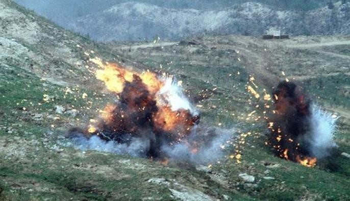 Đôi khi đạn M74 của M202 còn được binh sĩ gọi với cái tên là "bom napalm" do sức hủy diệt đáng sợ của nó.