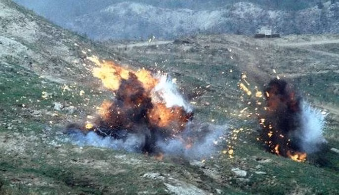 Đôi khi đạn M74 của M202 còn được binh sĩ gọi với cái tên là "bom napalm" do sức hủy diệt đáng sợ của nó.