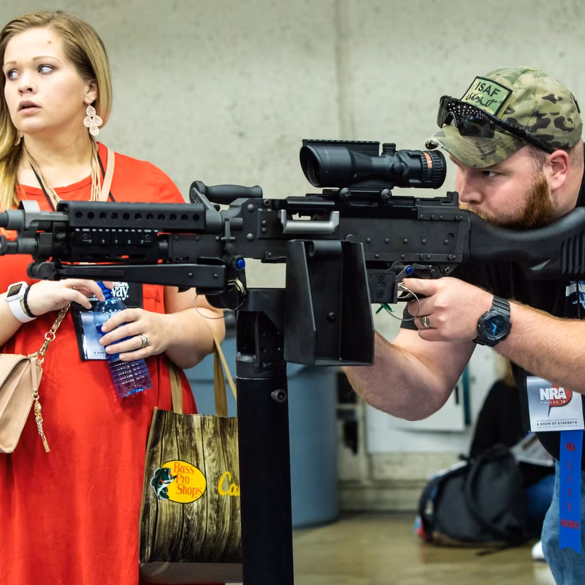 Doanh số mua bán vũ khí ở Mỹ đã tăng cao kể từ đại dịch COVID-19 và đã tiếp tục tăng cao sau khi có tin ông Donald Trump thất cử nhiệm kỳ tiếp theo.