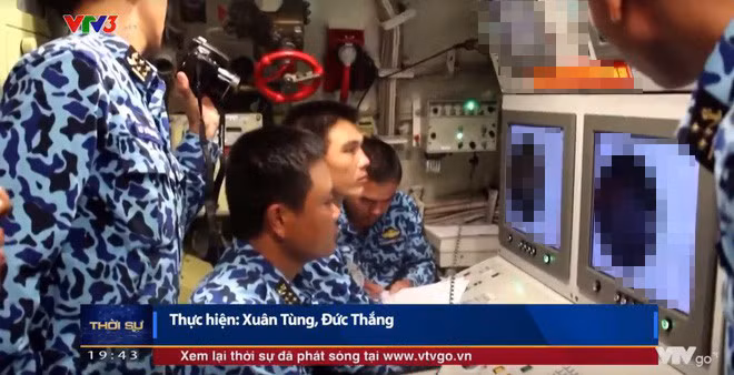 Bên trong tàu ngầm Kilo của Hải quân Việt Nam với các hệ thống điện tử hết sức tinh vi, hiện đại. Nguồn ảnh: TH.