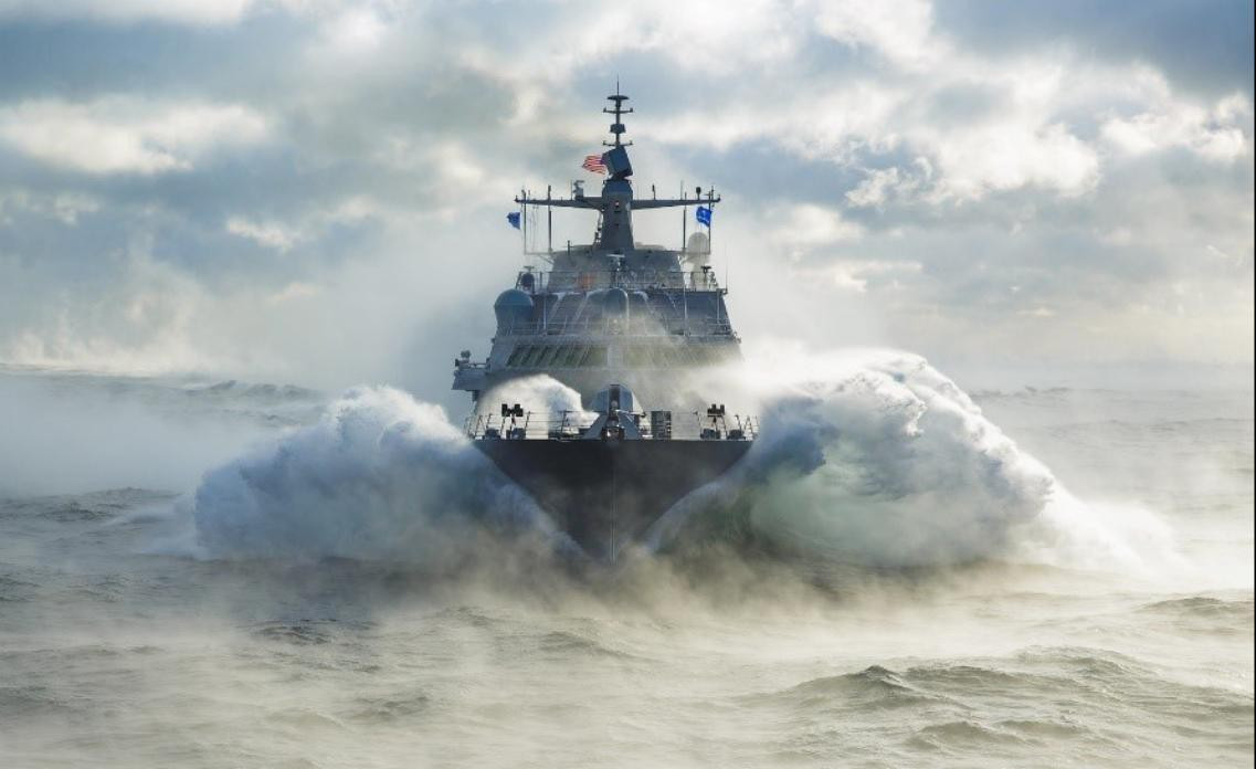 Một năm sau, hộp số của USS Fort Worth bị phá hủy hoàn toàn trong lúc nằm cảng, do thủy thủ đoàn vô tình vận hành hệ thống mà không có dầu bôi trơn.