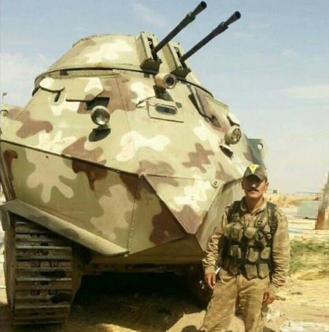 Tờ Sina của Trung Quốc vừa cho đăng tải một loạt các loại xe tăng, xe thiết giáp tự chế, được cho là đang phục vụ trong biên chế lực lượng người Kurd, tham chiến tại Trung Đông.