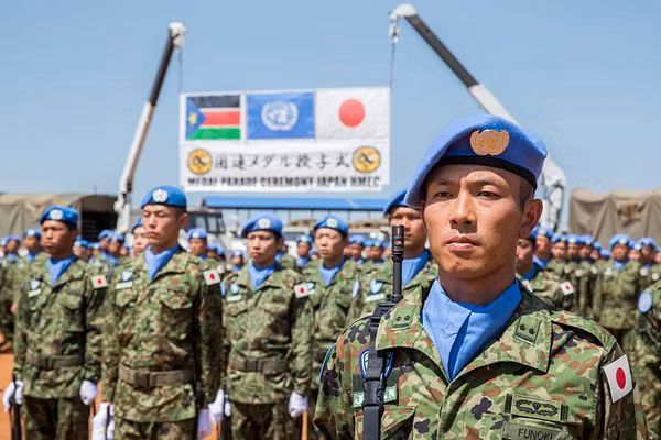 Năm 2016, Mỹ lại một lần nữa chứng minh cho thế giới rằng, Nhật Bản là đồng minh thân cận số một của nước này ở khu vực Đông Á, bằng việc tham gia cuộc diễu binh của Lực lượng Phòng vệ Nhật Bản.