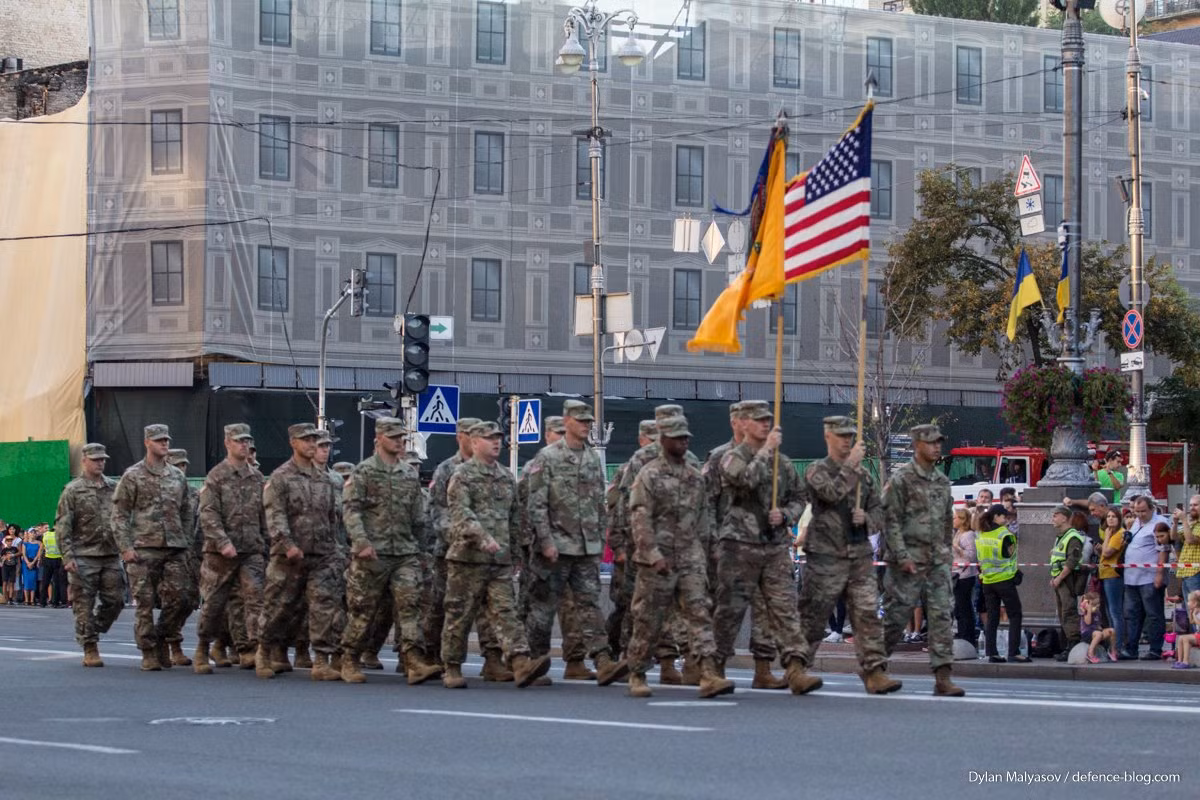 Năm 2018, Quân đội Mỹ tham gia duyệt binh mừng quốc khánh Ukraine.