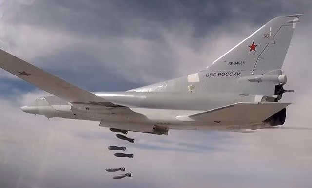 Cuộc tập trận lần này có sự tham gia của 2.500 binh sỹ, trong đó có 1.800 binh sỹ Nga, và khoảng 500 thiết bị, khí tài quân sự. Trong cuộc tập trận này các pháo đài bay Tu-22M3 sẽ thực tập ném bom rải thảm để chặn đứng đòn xâm nhập của phiến quân khủng bố.