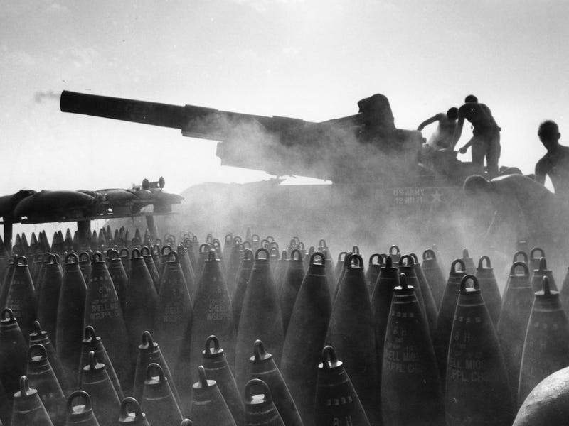 Mặc dù phía Mỹ có tiến hành phản công bằng pháo từ trong căn cứ và bằng máy bay ném bom rải thảm, máy bay chiến thuật,... tuy nhiên việc ta nắm thế chủ động khiến cho Mỹ hoàn toàn không gặt hái được thành tích nào trong các pha phản công rời rạc, thiếu quyết đoán này.