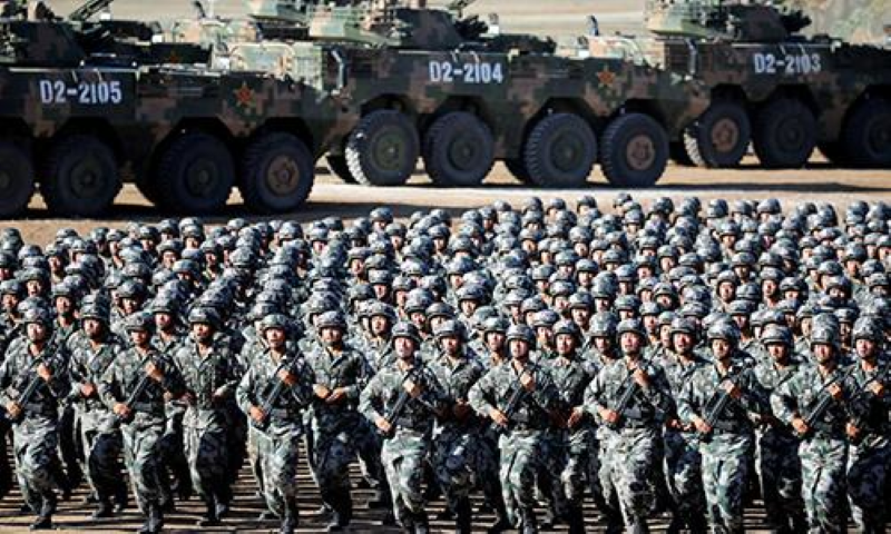 Chuyên gia quân sự của Trung Quốc, ông Zhong Xin cho biết động thái cắt giảm trên là một phần trong nỗ lực "tối ưu hóa" cơ cấu nhân sự của quân đội nước này, đồng thời tăng thêm lực lượng đảm nhiệm vai trò tác chiến.