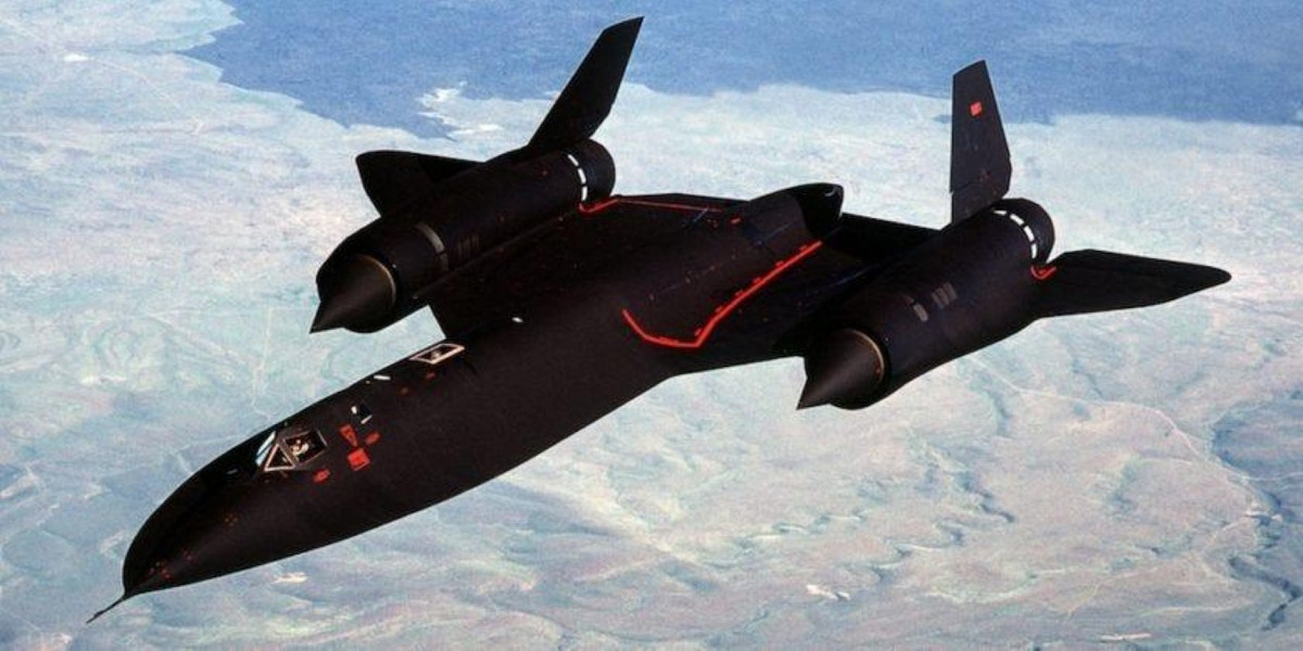 Khi thực hiện nhiệm vụ, máy bay trinh sát SR-71 Blackbird sẽ hoạt động trên độ cao lớn từ không phận quốc tế, vì vậy không có lý do nào để các chiến đấu cơ của Liên Xô can thiệp vào hoạt động chúng.