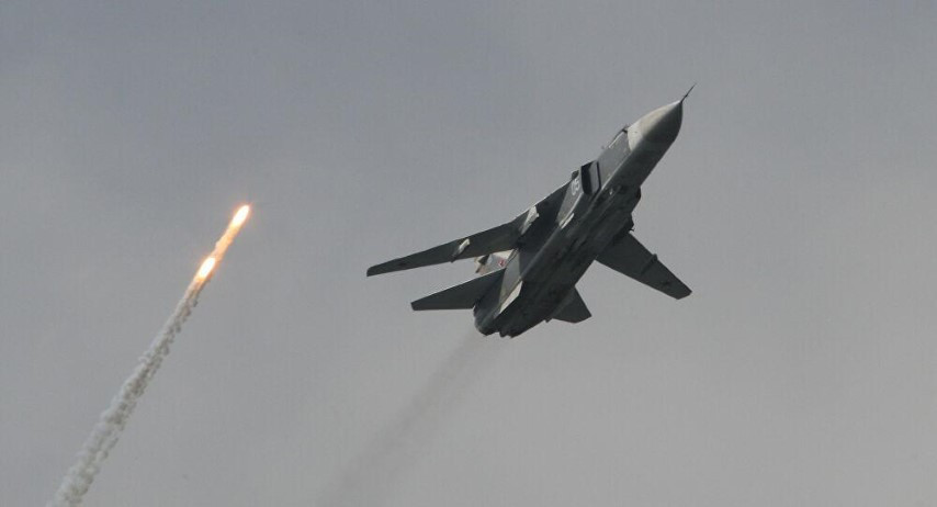 Cụ thể cánh của Su-24 ở góc 16 độ để cất cánh và hạ cánh, 35 độ và 45 độ cho bay tuần tiễu tại những độ cao khác nhau, hoặc 69 độ cho tỷ lệ tối thiểu giữa cánh và diện tích khi bay ở độ cao thấp.