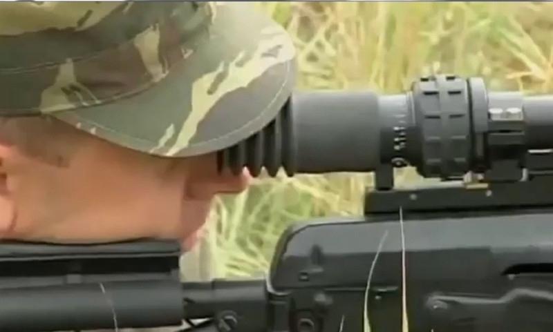 Giới chuyên gia đánh giá SVDK là sự bổ sung quý giá cho quân đội Nga, bảo đảm khả năng xuyên thủng mọi loại áo giáp trong tầm bắn 600 m, trong khi NATO không sở hữu loại vũ khí nào có tính năng tương tự.