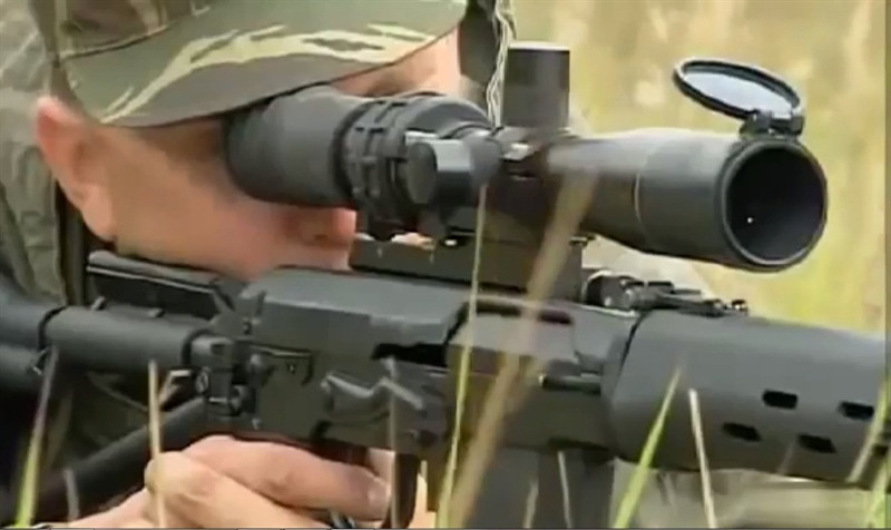 Vấn đề đáng lo ngại hơn nữa là hiện tại, NATO không có các hệ thống bắn tỉa tương tự SVDK. Báo Mỹ cho biết, vũ khí mới cho phép lính bắn tỉa Nga có thể xuyên giáp từ cự ly rất xa. Áo chống đạn của Mỹ không thể bảo vệ binh lính khỏi các súng trường cỡ nòng lớn của Nga.