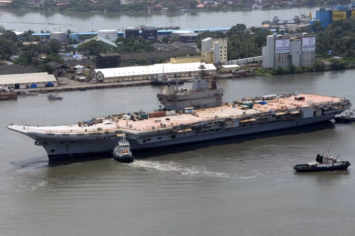 Tờ QQ của Trung Quốc mới đây đã có bài đăng về tàu sân bay INS Vikrant của Hải quân Ấn Độ, qua đó khẳng định, đây là tàu sân bay có thời gian đóng mới và thời gian chờ hạ thủy lâu nhất trong lịch sử.