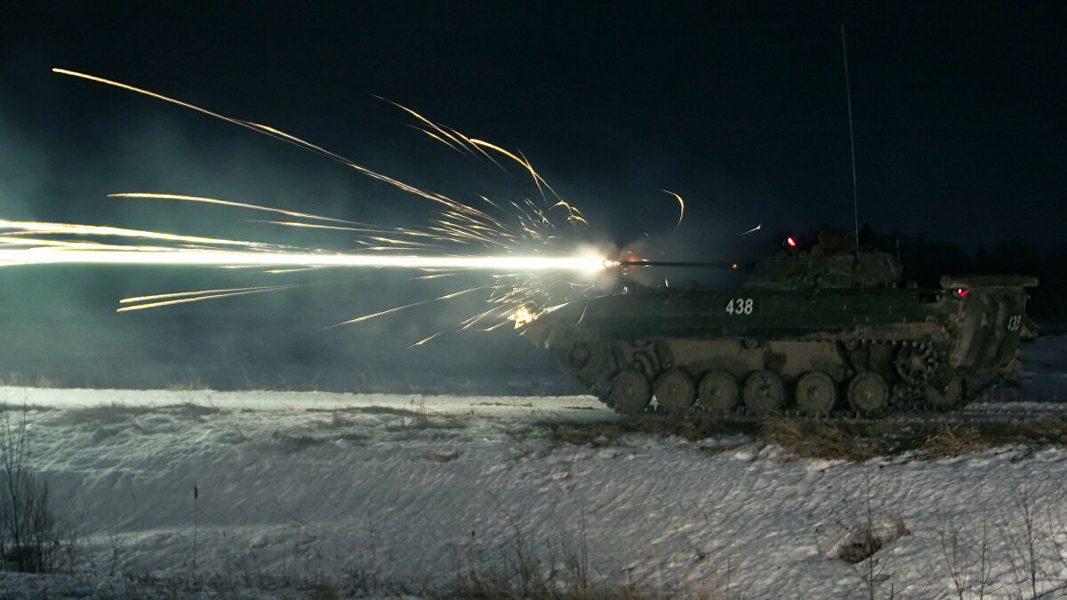 Xét riêng lực lượng tăng thiết giáp, quân đội Indonesia chỉ xếp thứ 46 thế giới. Tuy nhiên lãnh thổ của quốc gia này rất đặc thù, không có quá nhiều đất để xe tăng phô diễn sức mạnh, lực lượng hải quân mới là nòng cốt của quân đội nước này.