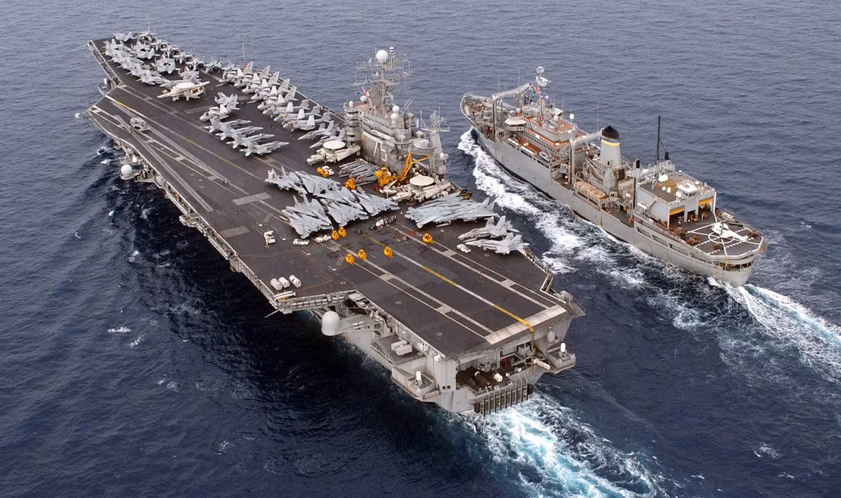 Những loại tên lửa đạn đạo diệt hạm thế hệ mới có tầm bắn lớn, buộc tàu sân bay Mỹ phải hoạt động cách xa bờ biển, khiến tiêm kích hạm F/A-18E/F không đủ khả năng tấn công mục tiêu trên lãnh thổ đối phương.