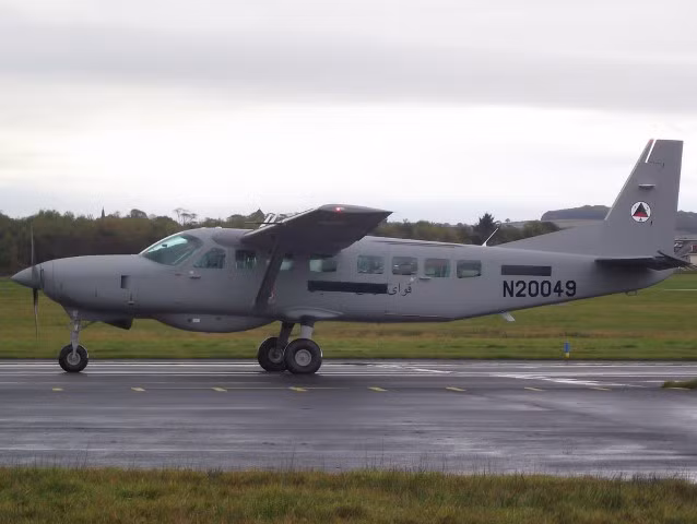 Đầu tiên là loại máy bay đa chức năng Cessna 208. Đây là loại máy bay đa chức năng được Afghanistan mua từ Mỹ, tổng cộng quốc gia này đang sở hữu 34 chiếc, trong đó có 10 chiếc được cải biên thành cường kích cơ, 24 chiếc là máy bay vận tải đa năng.