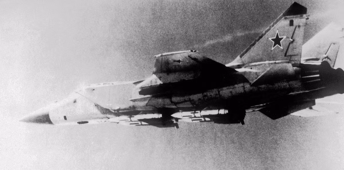 Tóm lại, các sự kiện của năm 1983 tiếp tục đóng vai trò như một lời nhắc nhở tỉnh táo về những nguy cơ của việc cân bằng bên bờ vực chiến tranh hạt nhân.