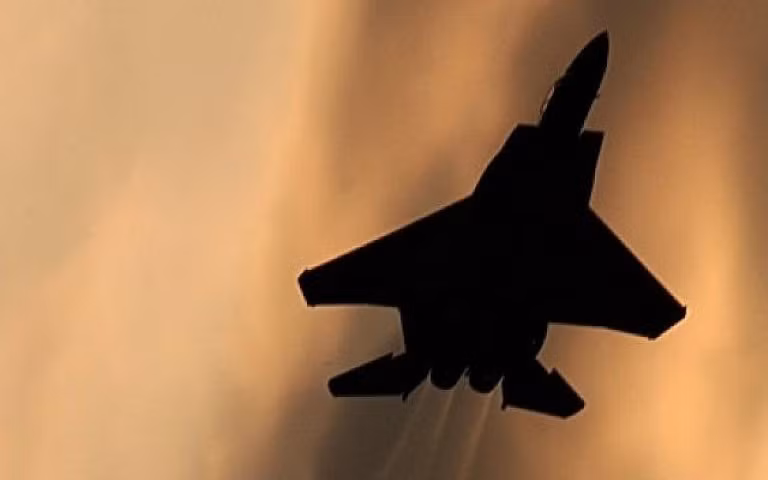 Theo thông tin mới nhất vừa được tờ Times of Israel đăng tải, một chiến đấu cơ F-15 của Không quân nước này, đã bị tổ hợp phòng thủ tên lửa Vòm Sắt bắn hạ.