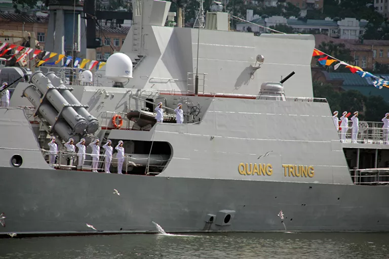 Các thủy thủ và sĩ quan chỉ huy trên các tàu 015 và 016 của Việt nam đã tham gia cuộc thi Cup Biển khu vực Châu Á - Thái Bình Dương trong khuôn khổ Army games 2021 và giành huy chương Bạc - một thành tích rất đáng nể nếu như xét tới việc, đây là lần đầu tiên Việt Nam tham gia cuộc thi này.