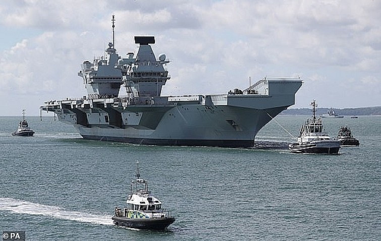 Theo thông tin được đài BBC của Anh đăng tải, tàu sân bay HMS Queen Elizabeth của nước này đã phát hiện ít nhất 100 trường hợp dương tính với COVID-19, sau khi rời khu vực biển Đen.