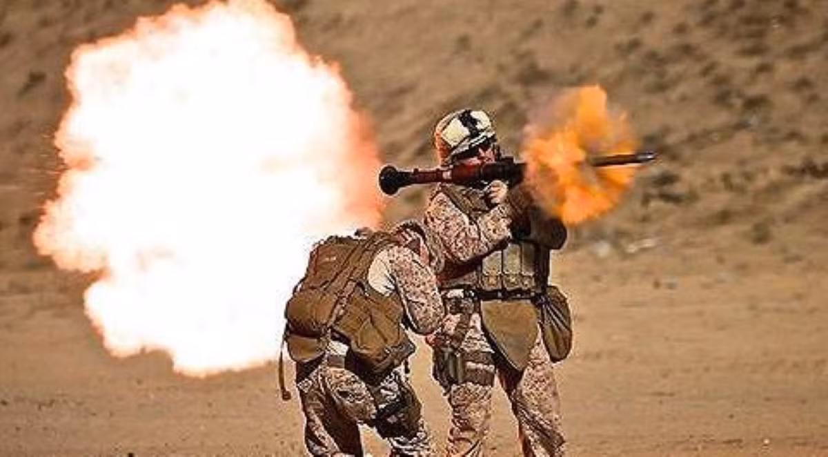 Hiện có khoảng trên 50 nước sử dụng loại súng này, chúng đã có mặt trong hầu hết những cuộc chiến tranh và xung đột từ khi nó ra đời cho đến nay.